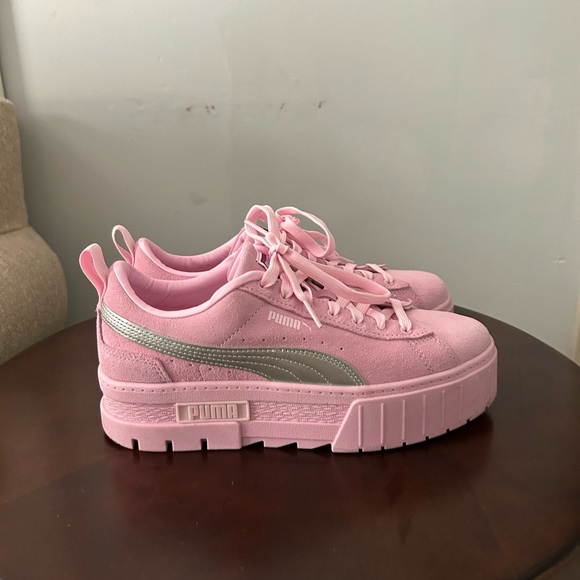 Dua Lipa Collaboration Special Edition Pink Pumas Size 8.5 - Picture 8 of 11